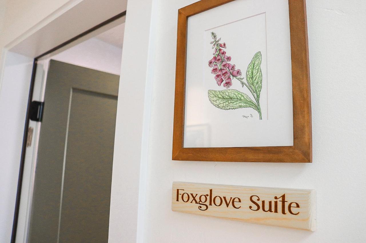 Foxglove Suite At The Wildflower Inn 골드비치 외부 사진